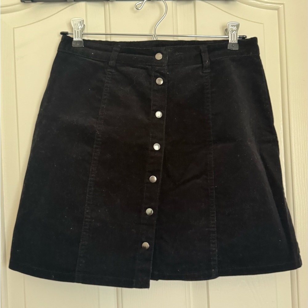 Forever 21 Black A-Line Mini Skirt